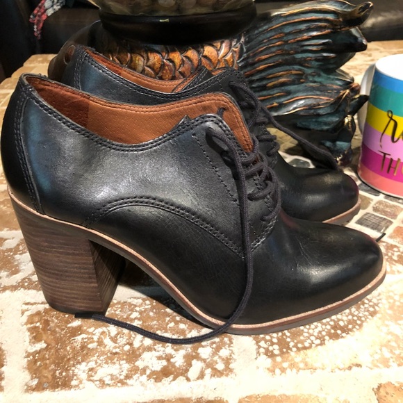 Lucky Brand Shoes - Lucky brand NWOT size 8.5